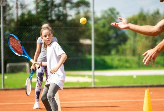 Ferie zimowe - aktywne spędzanie czasu na zajęciach sportowych