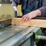 Na czym polega frezowanie drzew i w jakim celu jest wykonywane?