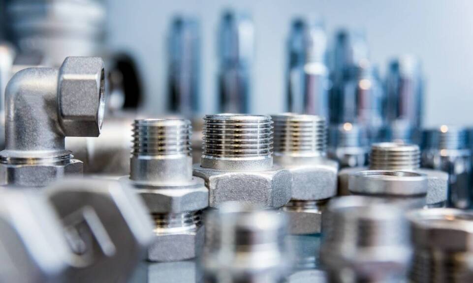 Jak wybrać odpowiednie kolana stalowe?