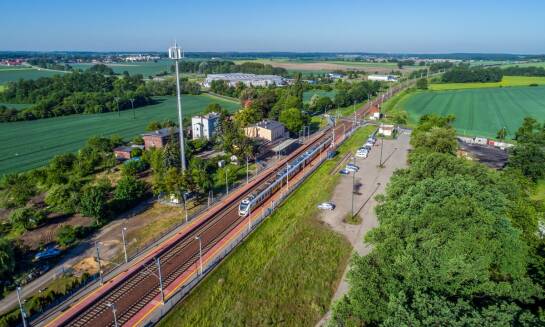 Wpływ lokalnej infrastruktury na wybór domu na sprzedaż w Tłuchowie
