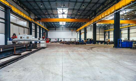 Czym jest norma CE i jak wpływa na jakość hal stalowych?