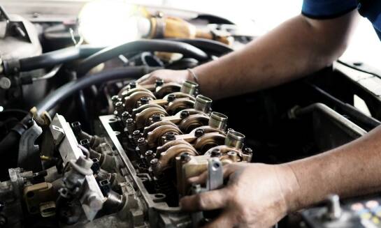 Wymiana części i płynów eksploatacyjnych - dlaczego to ważne dla floty samochodowej?