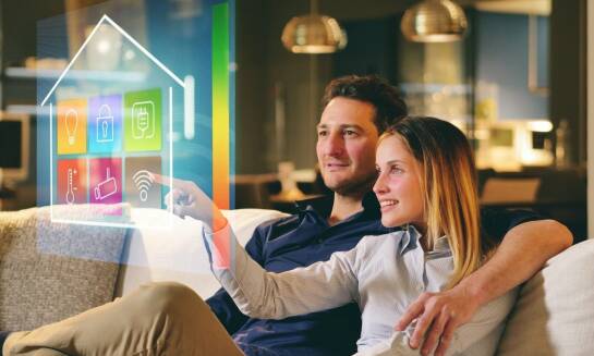 Jakie są korzyści z integracji systemów AV z innymi technologiami stosowanymi w hotelach?
