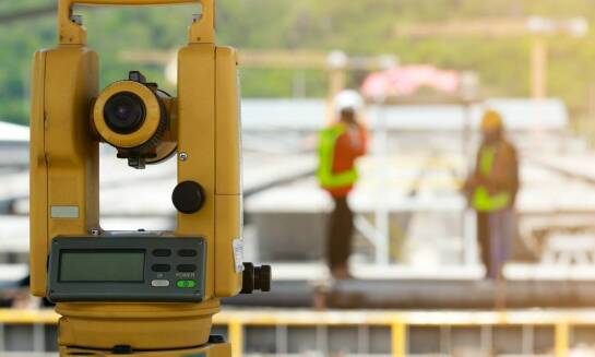 Jak geodeta w Michałowicach wspiera inwestycje budowlane?