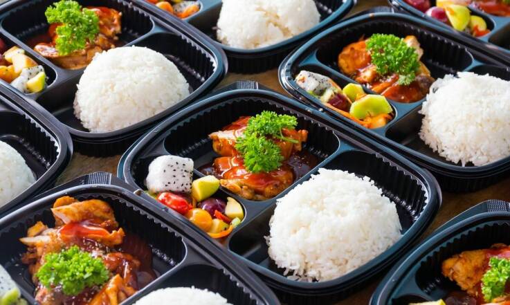 Jakie są zalety z dostawy jedzenia do domu?