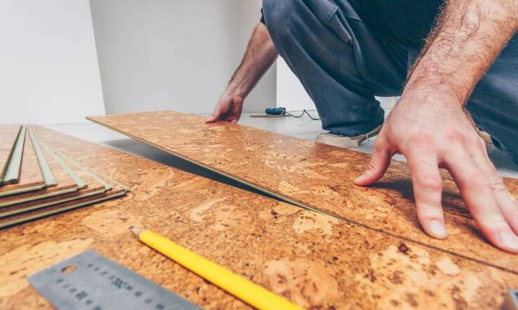 Montaż linoleum – kluczowe etapy procesu oraz porady praktyczne