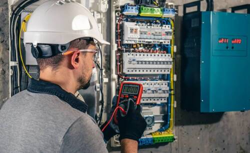 Montaż systemów monitoringu w ramach instalacji słaboprądowych - kluczowe informacje