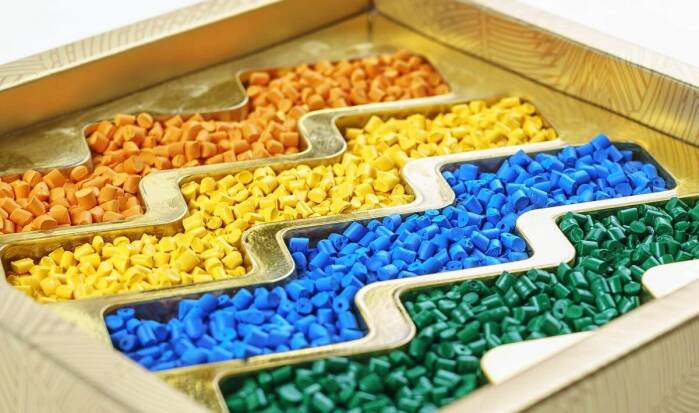 Jak regranulat PVC wspiera innowacje w branży budowlanej?