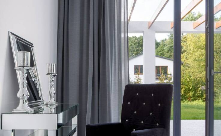 Moskitiery - dlaczego warto je mieć w swoim domu?