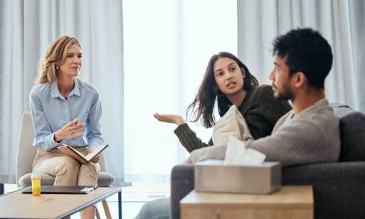 Emocjonalne aspekty rozwodu: jak przygotować się na spotkanie z adwokatem i psychologiem?