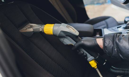 Jak zachować nowy wygląd tapicerki po profesjonalnym czyszczeniu?