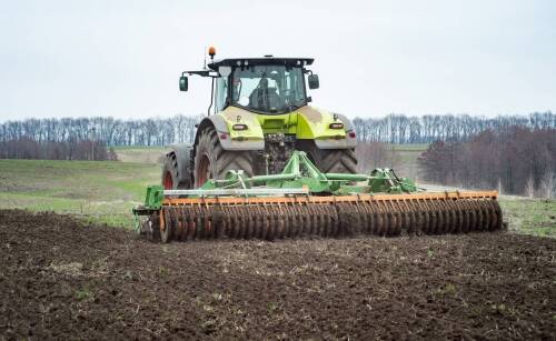 Glebogryzarka separacyjna hydrauliczna – klucz do zdrowej gleby w Twoim ogrodzie