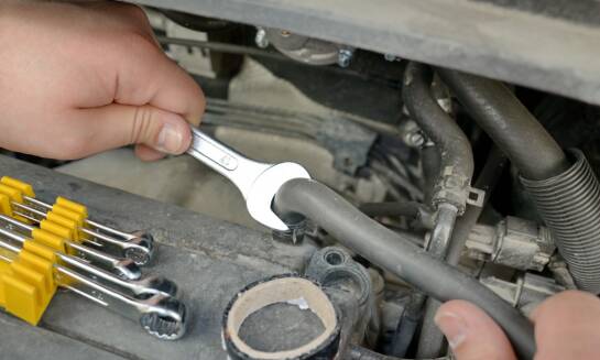 Różne typy kluczy żabek – który model najlepiej sprawdzi się w Twoim projekcie?