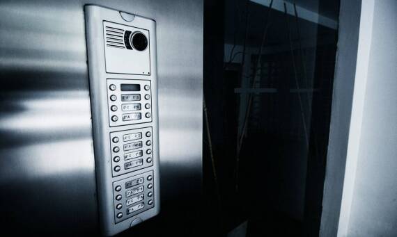 Jakie funkcje powinien mieć nowoczesny system domofonowy?