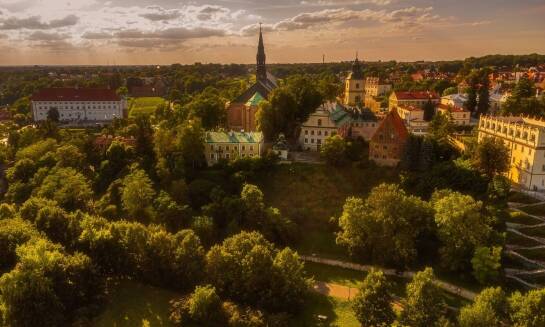 Wyjątkowe oferty dla grup zorganizowanych w Chęcinach - co proponujemy?