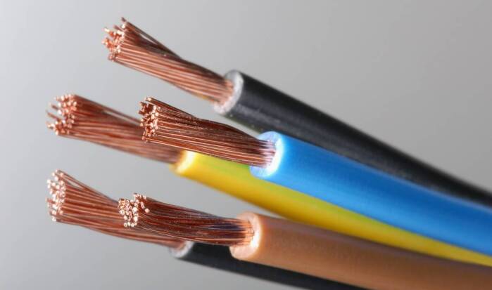 Czym kierować się przy wyborze skupu kabli – praktyczne wskazówki dla klientów?