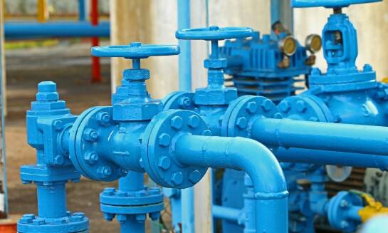 Jakie są zalety stosowania powłok antykorozyjnych w przemyśle?