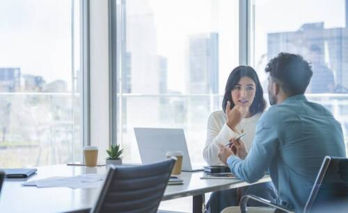 Jakie korzyści przynosi regularna współpraca z doradcą podatkowym?