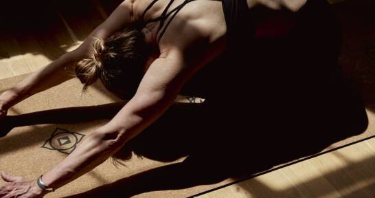 Pilates dla sportowców: Jak nasze zajęcia wspierają osiągnięcia sportowe w Katowicach?