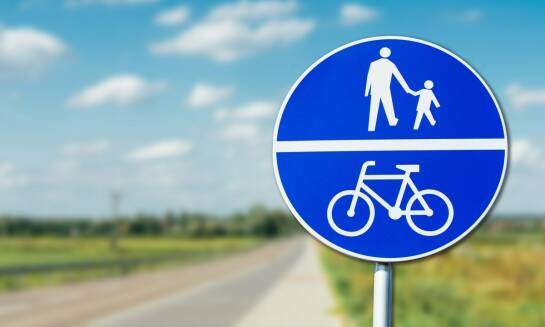 Rola edukacji w zakresie limitu prędkości na drogach ekspresowych – jak szkolenia mogą pomóc?