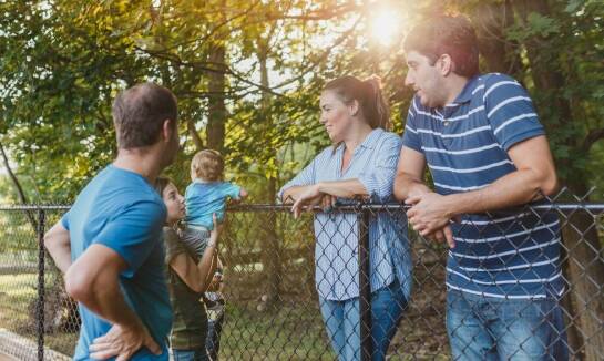 Jakie są najczęstsze style sesji rodzinnych i który wybrać dla siebie?
