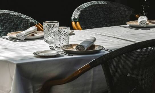 Menu Porzeczki – doskonałe dania na romantyczną kolację dla dwojga