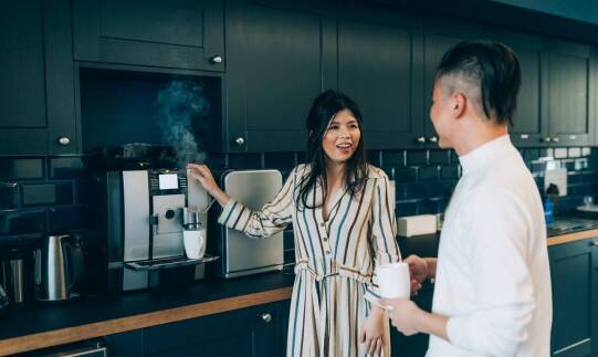 Przerwa kawowa jako element integracji zespołu - dlaczego warto ją zorganizować?