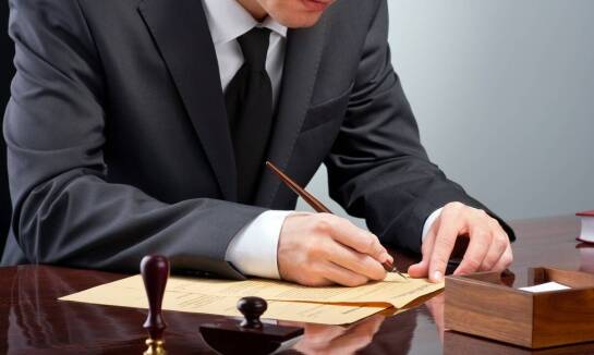 Jak przebiega proces zakupu nieruchomości z pomocą kancelarii notarialnej?