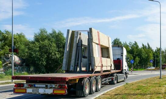 Od czego zależą ceny usług autolawetą?