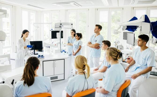 Jakie standardy higieny obowiązują w gabinetach stomatologicznych?