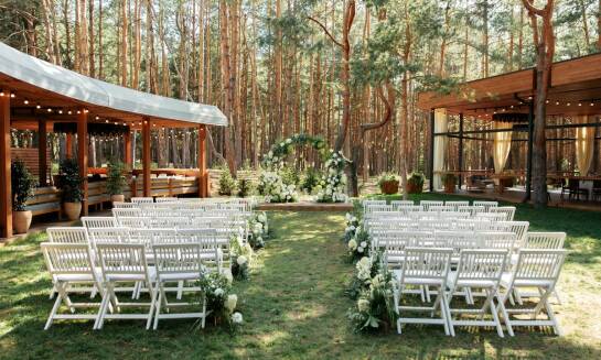 Co wyróżnia agroturystykę jako miejsce na organizację imprez okolicznościowych?