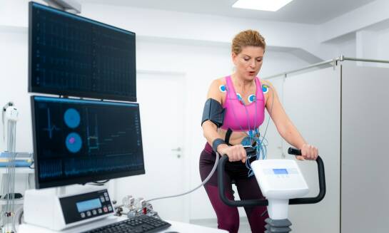 Jak długo trwa analiza wyników badania holter ciśnieniowy i co można z nich wyczytać?