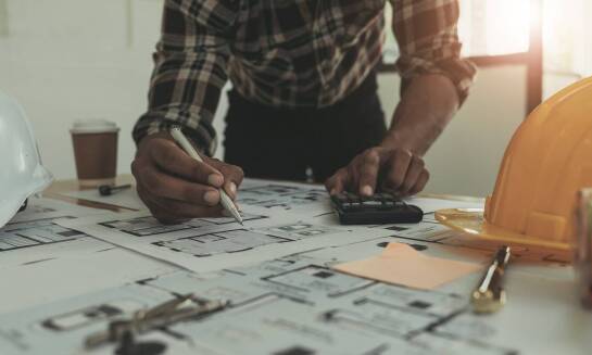 Jakie są korzyści płynące z adaptacji gotowych planów architektonicznych w usługach projektowych Drawsko?