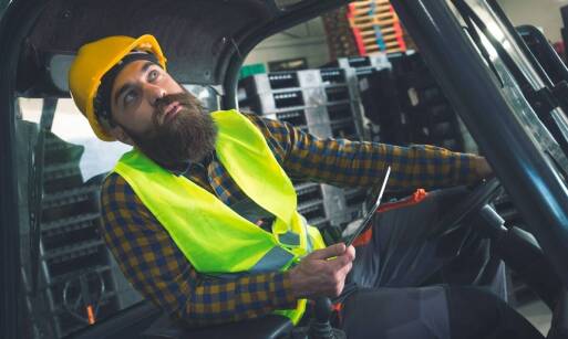 Jakie umiejętności są oceniane podczas testu na wózki widłowe?