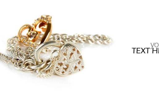 Dlaczego bransoletka srebrna damska z zawieszkami to must-have w biżuteryjnej kolekcji?