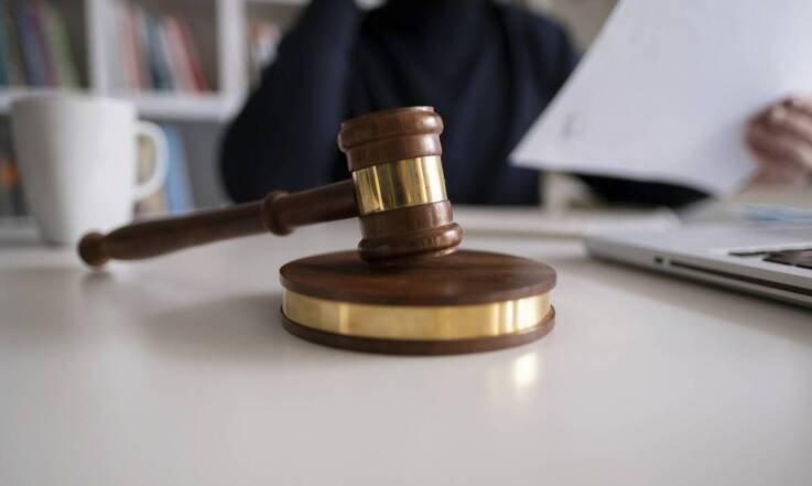 Jak długo trwa proces upadłości firmy i jakie są główne etapy?