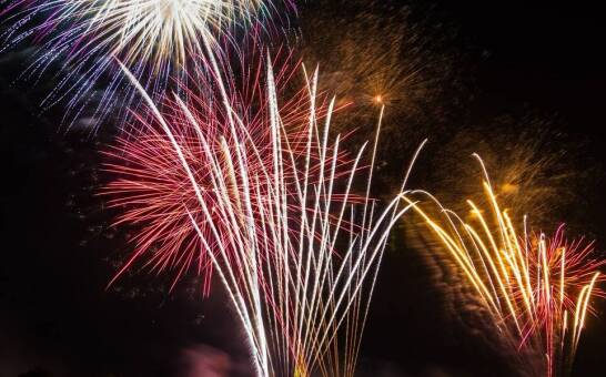 Zimne ognie – co warto wiedzieć przed zakupem?