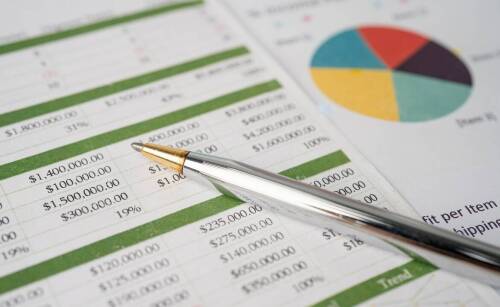 Kluczowe aspekty upadłości firm – co warto wiedzieć przed podjęciem decyzji?