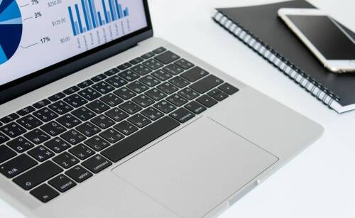 Jak efektywnie zarządzać kosztami w firmie dzięki księgowości online?