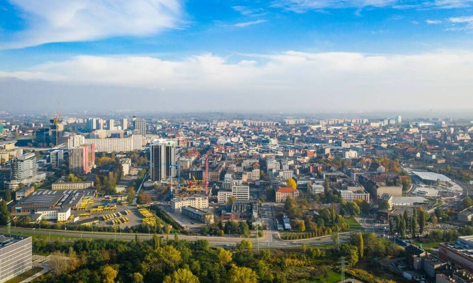 Jakie są zalety mieszkania w Warszawie Targówek dla osób pracujących w pobliskich biurach?