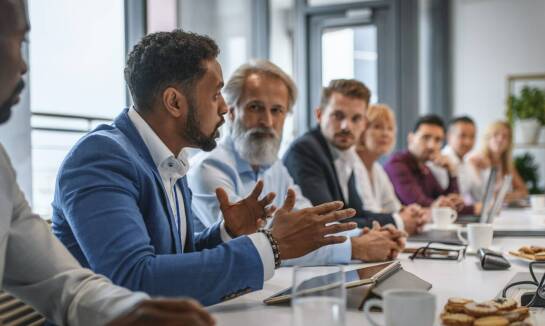 Jakie dokumenty są niezbędne do przeprowadzenia skutecznej restrukturyzacji?