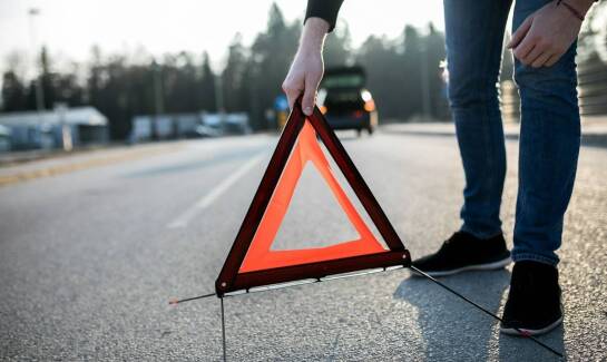 Jak szybko uzyskać pomoc drogową w Sochaczewie?