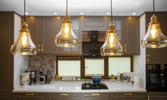 Zakupy oświetleniowe na raty - co warto wiedzieć przed zakupem?