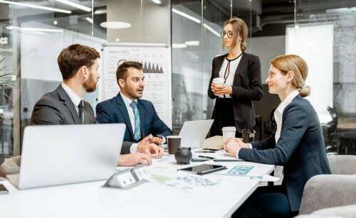 Jakie są najważniejsze usługi oferowane przez Księgową Online?