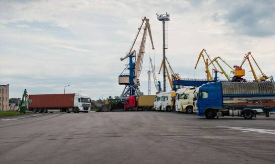 Jakie usługi celne oferuje agencja w Wrocławiu dla przedsiębiorstw?