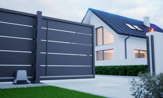 Bramy wjazdowe z napędem elektrycznym – czy to się opłaca?