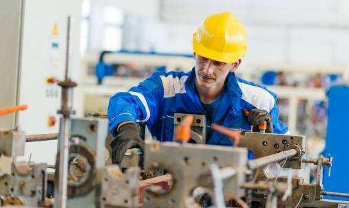 Wpływ demontażu linii produkcyjnej na procesy logistyczne