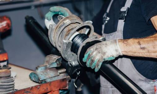 Jaki ściągacz użyć do sprężyn McPherson?