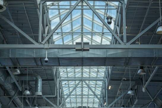 Wpływ konstrukcji stalowych na elastyczność projektów budowlanych