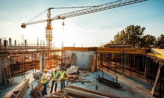 Jak specjaliści zapewniają zgodność realizacji z projektem budowlanym w Olsztynie?